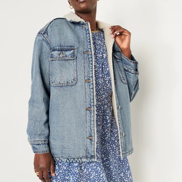 Old navy Sherpa-Lined Non-Stretch Jean Utility Shacket - Picture 4 of 5